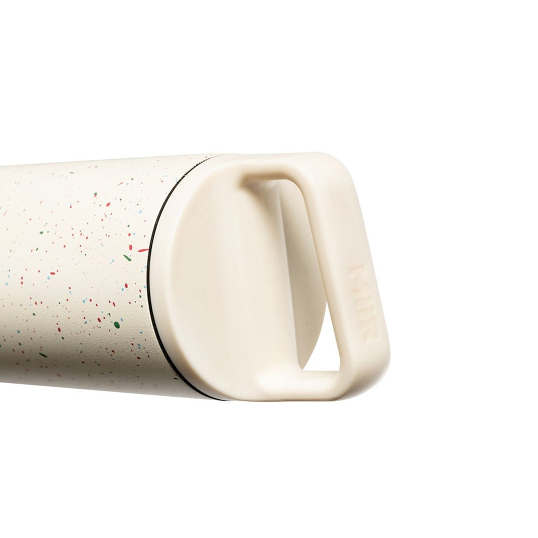64oz-wm-bottle-1x-20oz-wm-bottle-u7 WebPDP-20oz_Wide_Mouth_Bottle_Party__WMB2SV20230_x2Studio_45deg.jpg