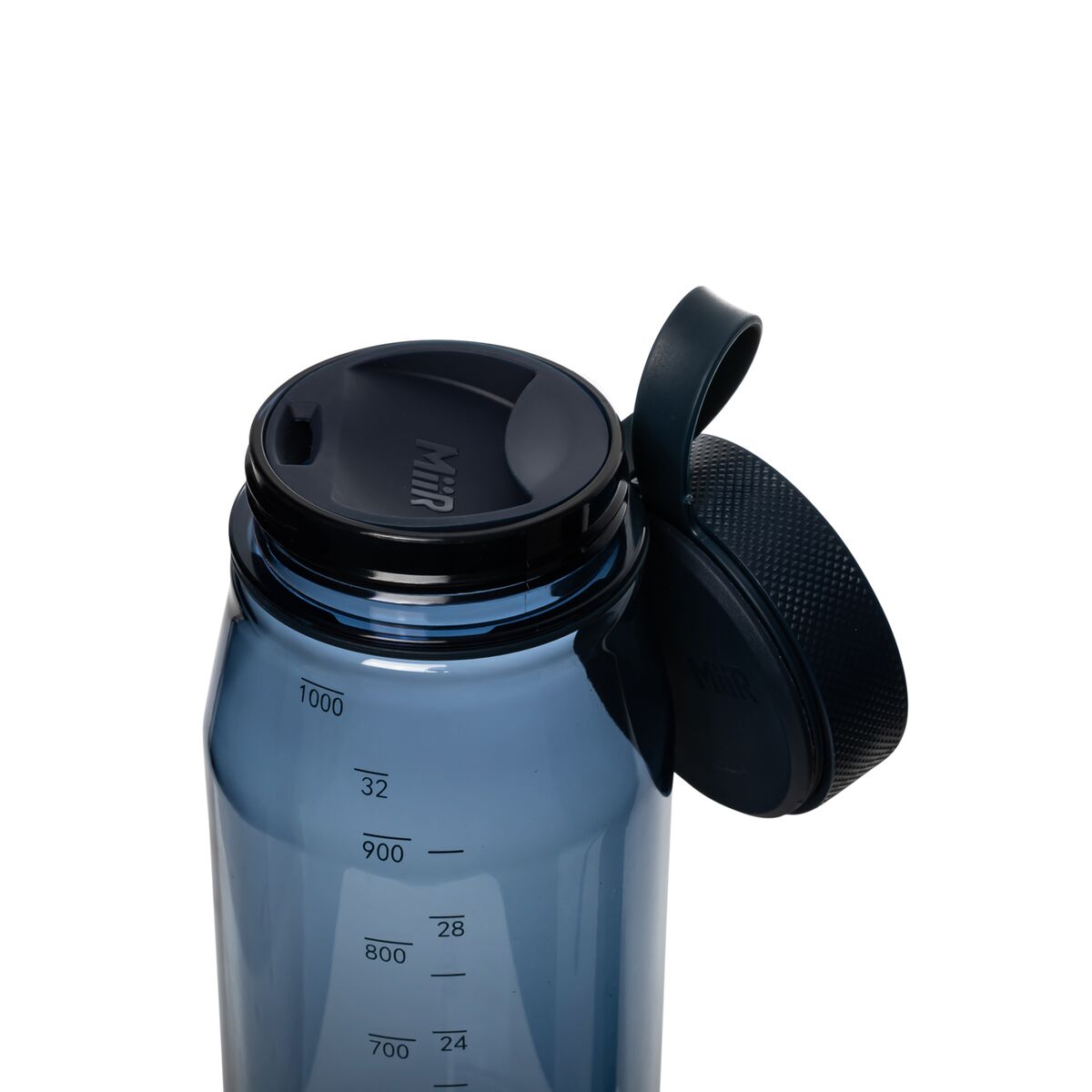 everywhere-bottle-p9 WebPDP-33oz_Everywhere_Bottle_TidalBlue__EWB1PN32215_X2Studio_TetherTwist.jpg
