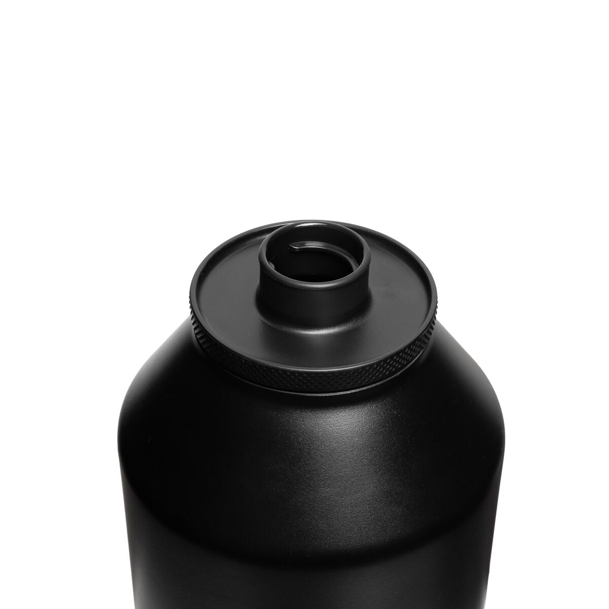 64oz-wm-bottle-2x-20oz-wm-bottles-o4 WebPDP-64oz_Wide_Mouth_Bottle_Black__WMB2SV64002_2XStudio_45deg_Lid_On_2.jpg