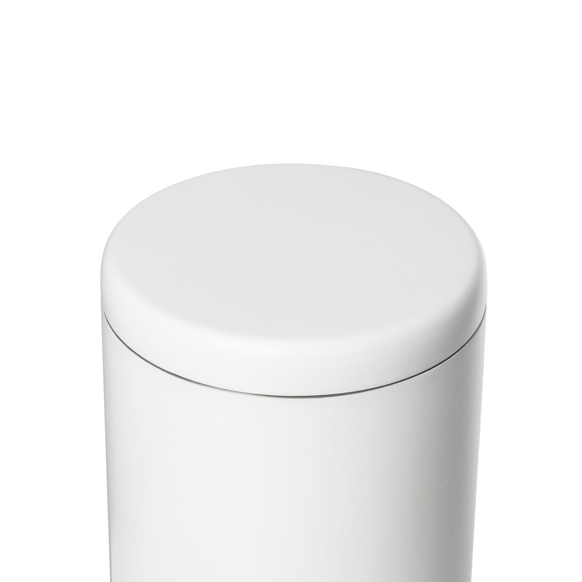 airlock-coffee-canister-a3 WebPDP-Airlock_Coffee_Canister__ACN2SVOS001_White_X2Studio_45_Deg_Lid_On.jpg