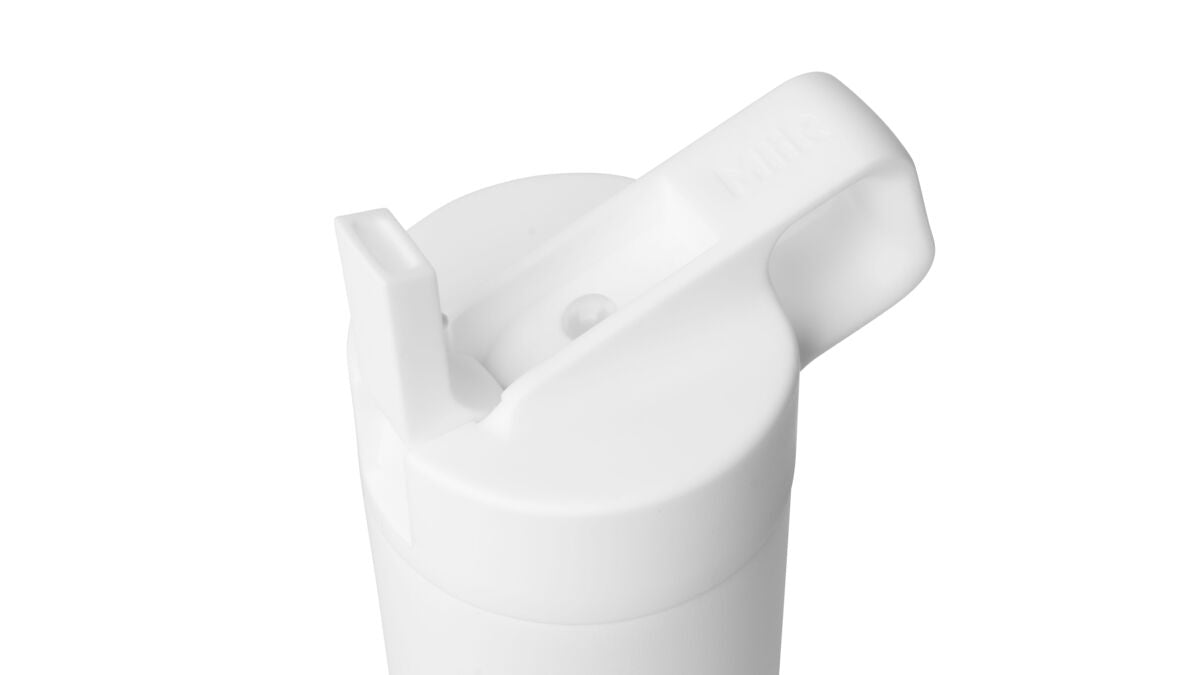 straw-bottle-u6 WebPDP-Straw_Lid_2_White_Studio_0221_45deg_Open__WMB2SL20001.jpg