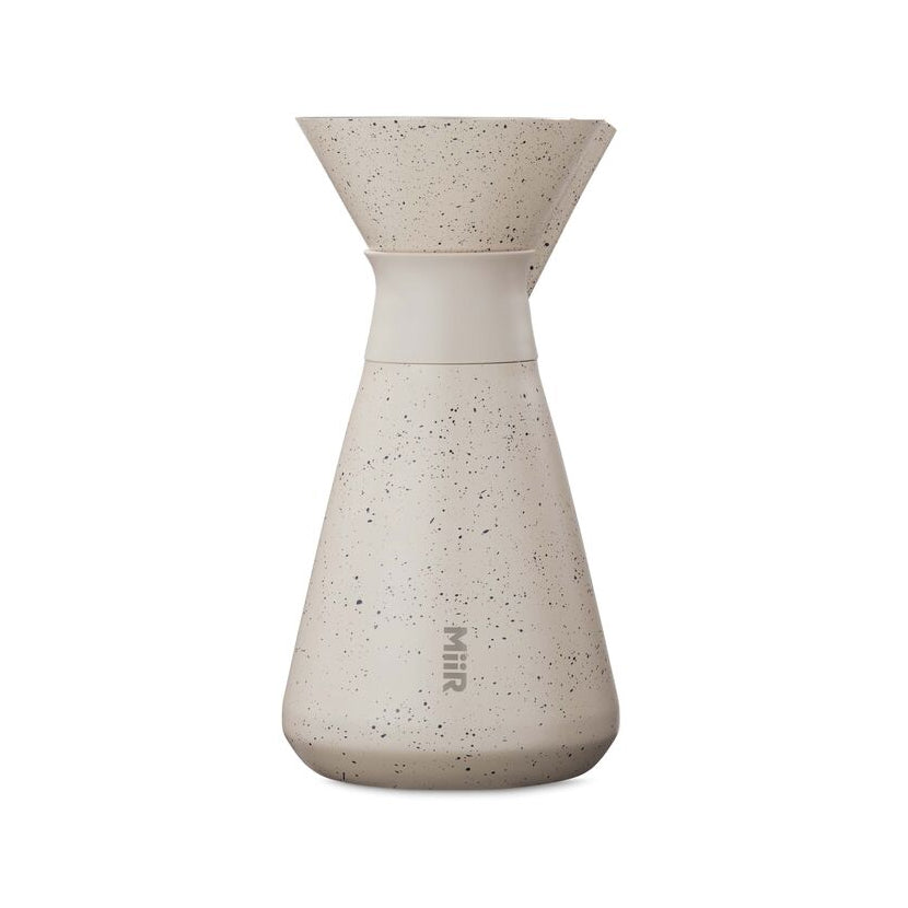 new-standard-carafe-r7 Web_PDP-33oz_New_Standard_Carafe_Desert_Tan_Speckle_Studio_CAR1SVOS224__Front.jpg
