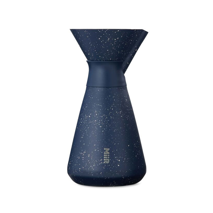 new-standard-carafe-r7 Web_PDP-33oz_New_Standard_Carafe_Tidal_Blue_Speckle_Studio_CAR1SVOS225__Front.jpg
